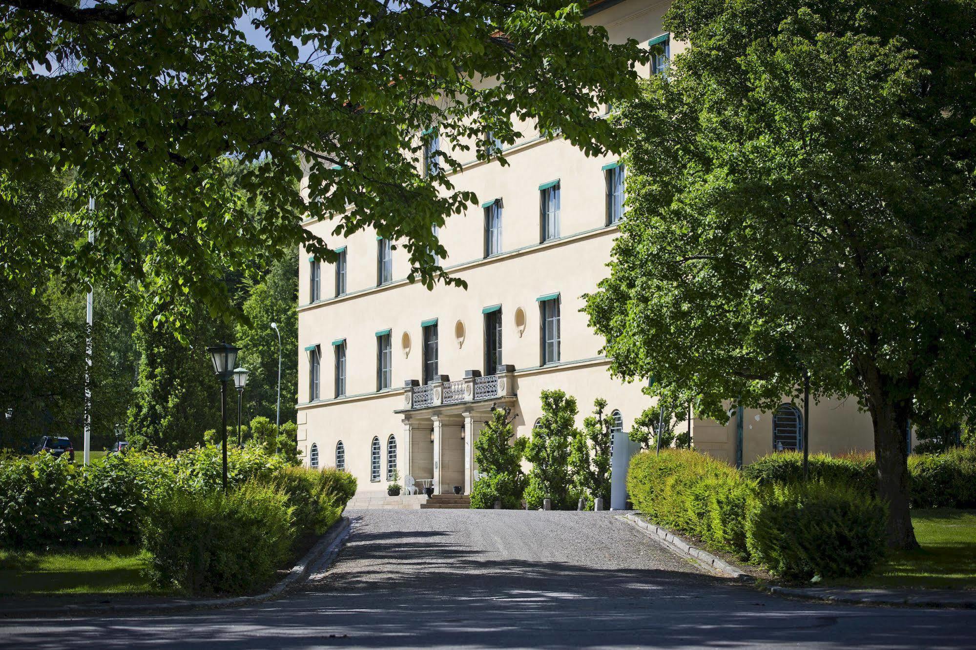 Bofors Hotel カールスコーガ エクステリア 写真